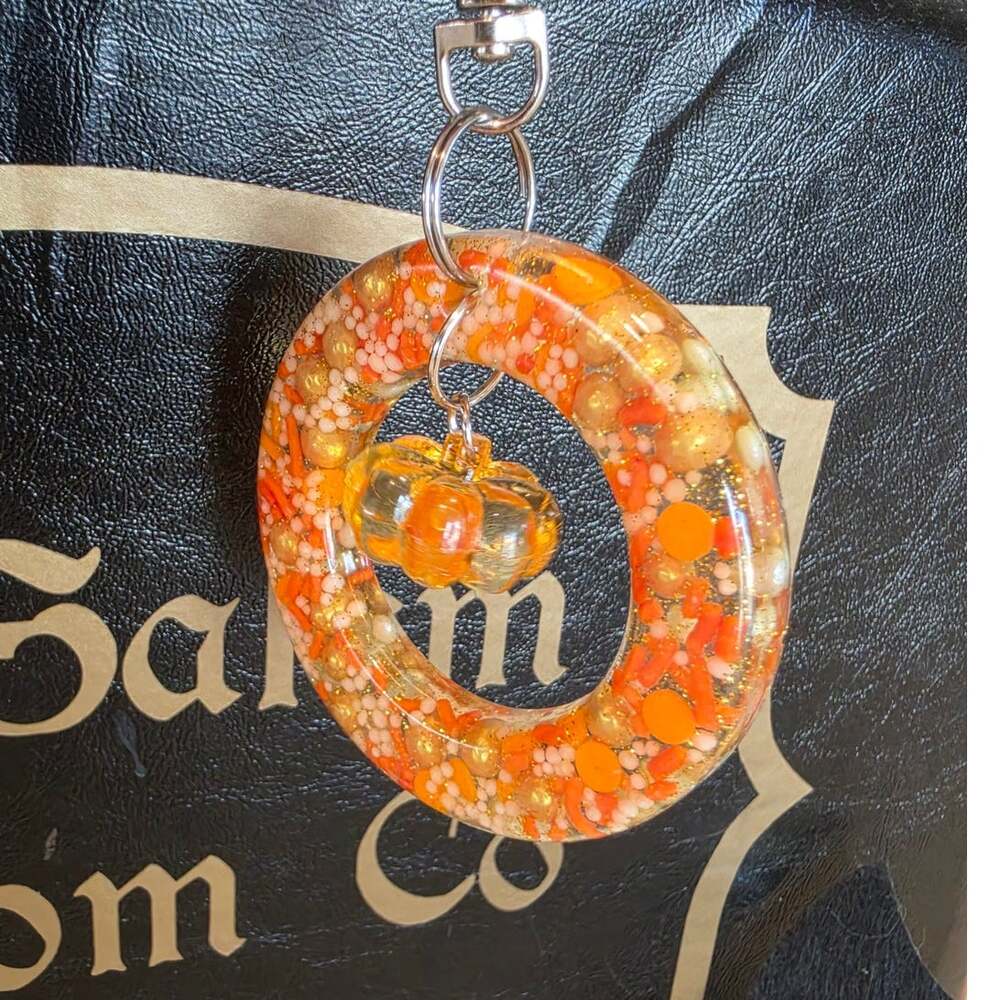 Pumpkin Dangle / Fall Colors/ Frosted Round donut Keychain/ clip on charm
